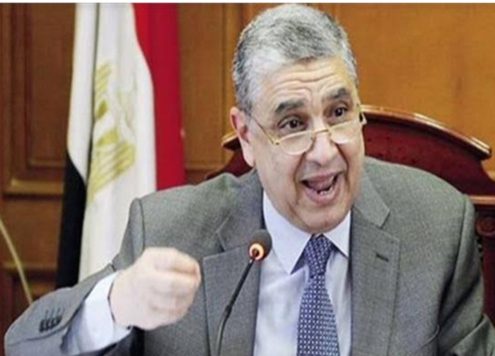 وزير الكهرباء