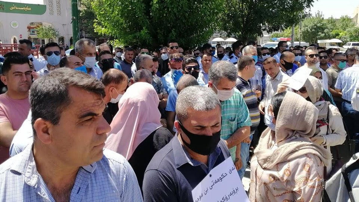 مظاهرات في كردستان العراق احتجاجا على رواتب الموظفين
