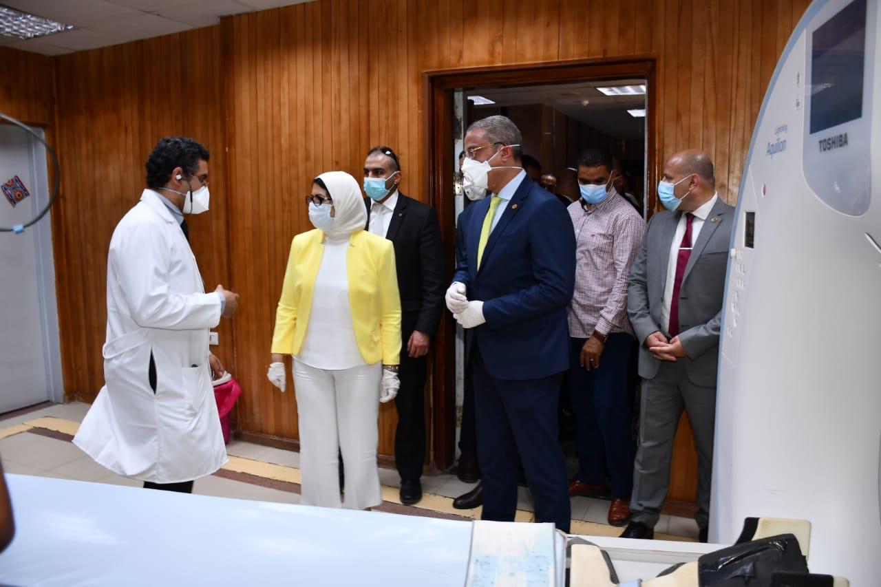 جولة وزيرة الصحة بالفيوم 