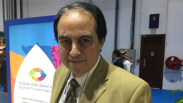 عادل المصري رئيس نحلس إدارة غرفة المنشأت السياحية