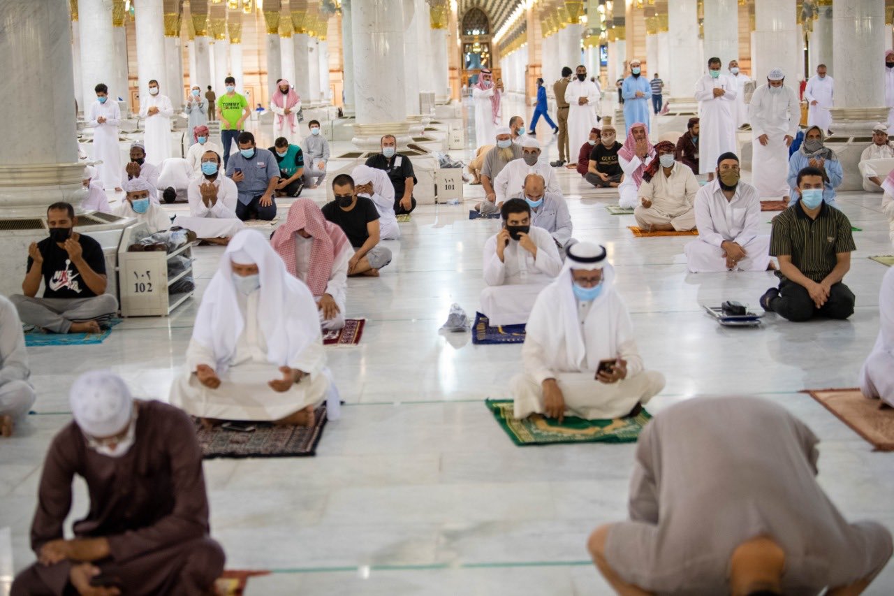 علامات للمصلين في المسجد
