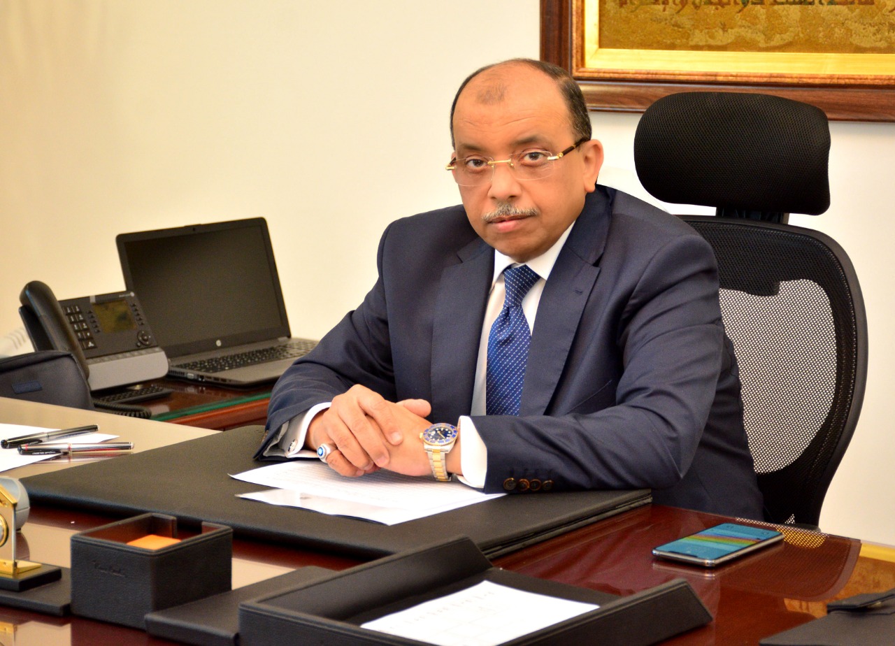 فتح المطاعم والمقاهى