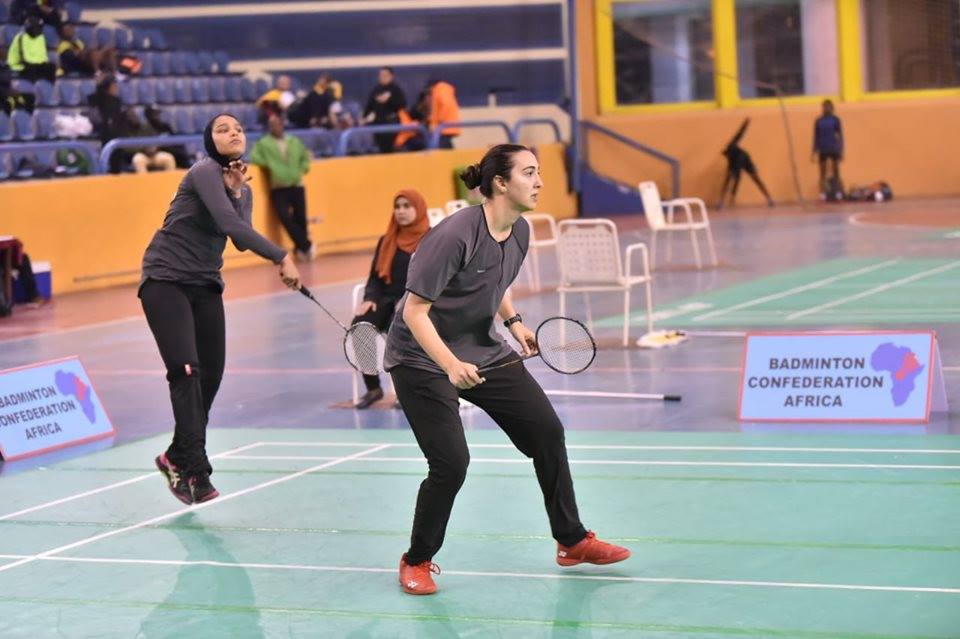 الريشة الطائرة 