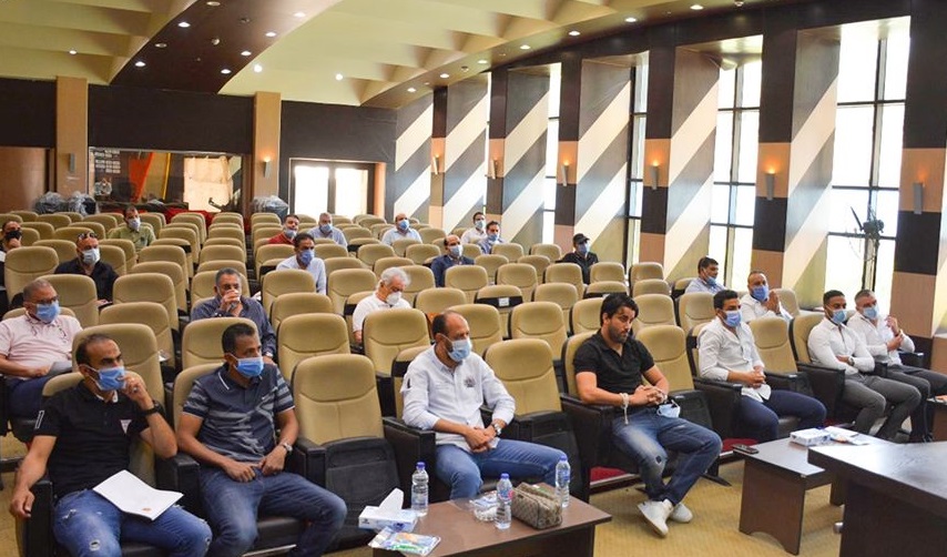 اجتماع اللجنة الخماسية مع مدربي الأندية