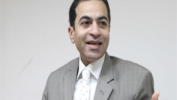 استاذ تمويل 