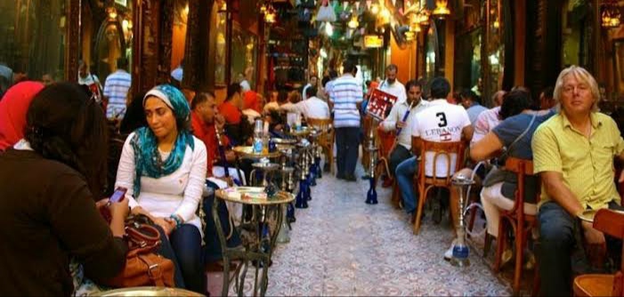 المحال والكافيهات