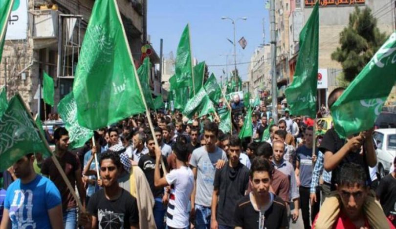 آلاف الفلسطينيين يشاركون في مسيرة لحماس تندد بخطة الضم