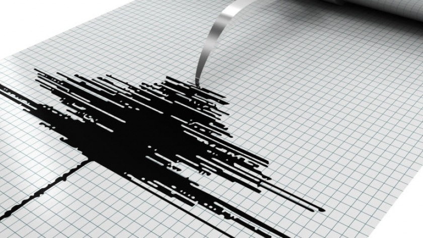 بقوة 5.5 درجة .. زلزال يضرب غربي تركيا