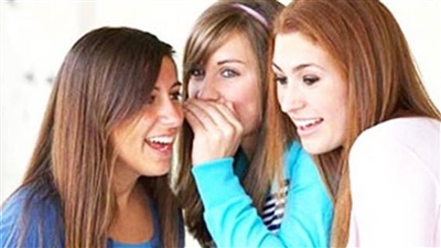 هل الفضفضة تعتبرغيبة ونميمة.. دار الإفتاء توضح بالتفصيل