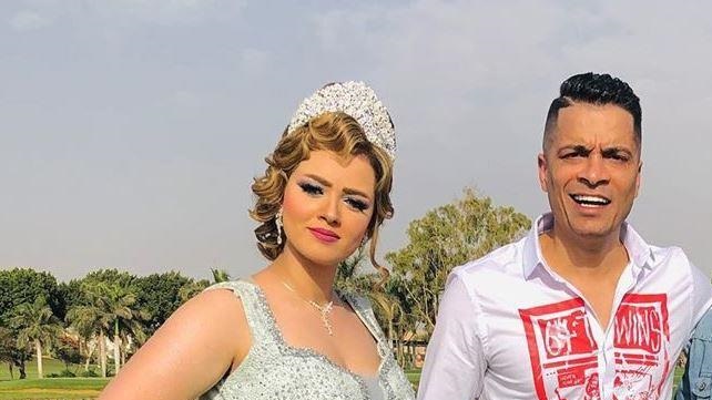 حسن شاكوش وخطيبته السابقة 