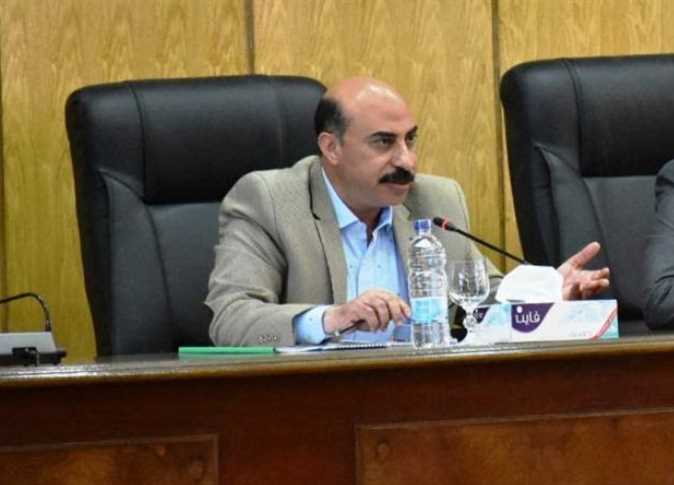 اللواء أشرف عطية، محافظ أسوان