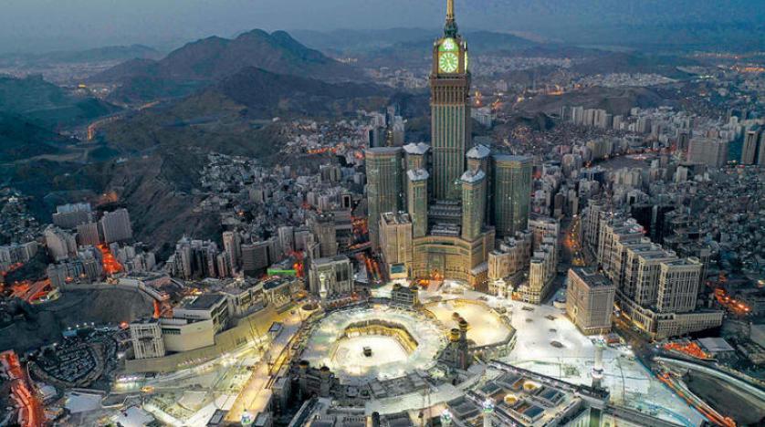 الجمع بين الأضحية والهدي في ذبيحة واحدة