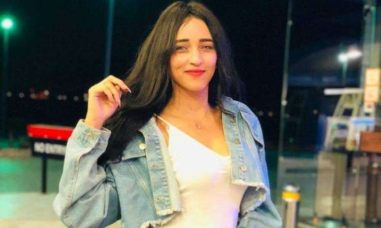 فتاه التيك توك منار سامي