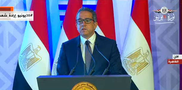  الدكتور خالد العناني، وزير السياحة والاثار