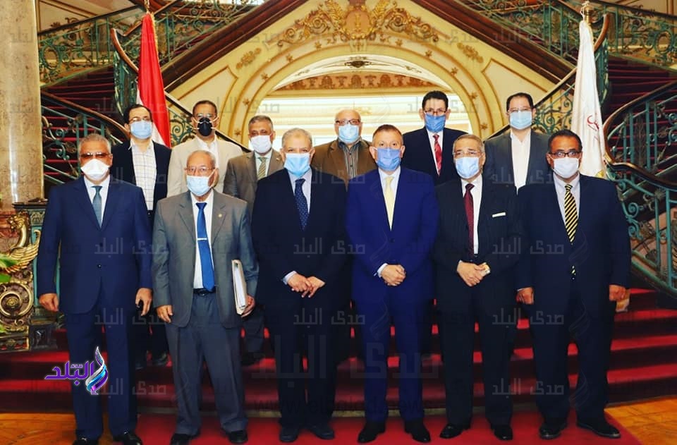 مجلس حكماء جامعة عين شمس