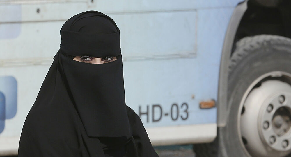 زوجة سعودية