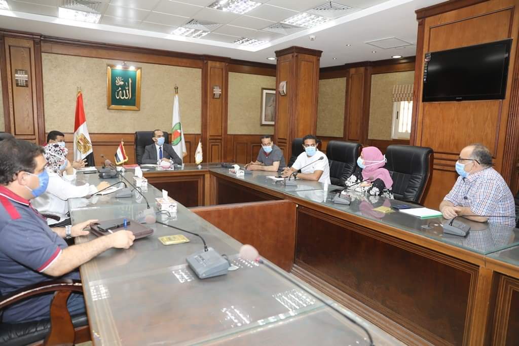اجتماع نائب محافظ سوهاج 
