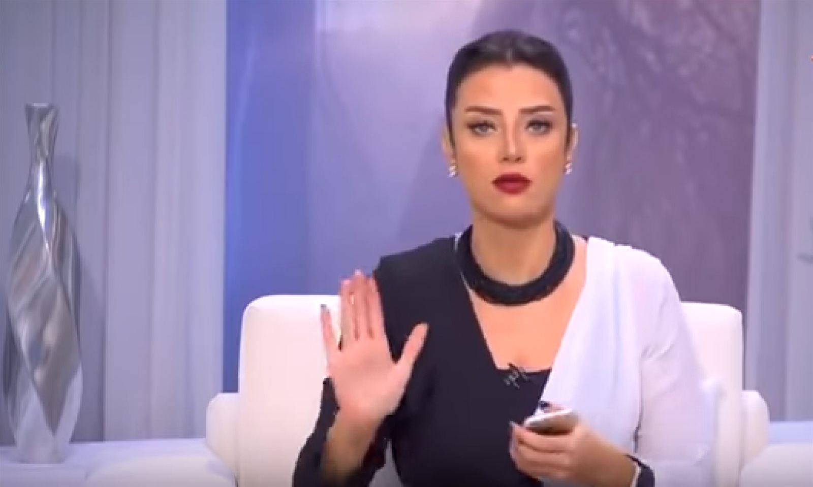 رضوى الشربيني 
