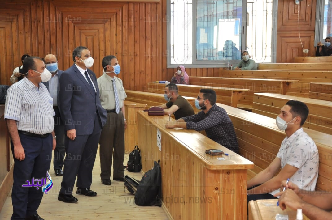 رئيس جامعة كفر الشيخ