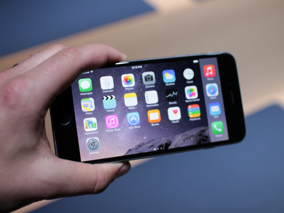 عرض الجمعة..اشترى آيفون 6S Plus بـ 3100 جنيه
