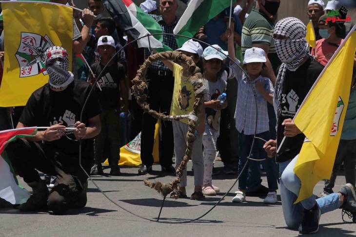 إصابة 15 فلسطيني بنيران الاحتلال خلال قمع مسيرة كفر قدوم