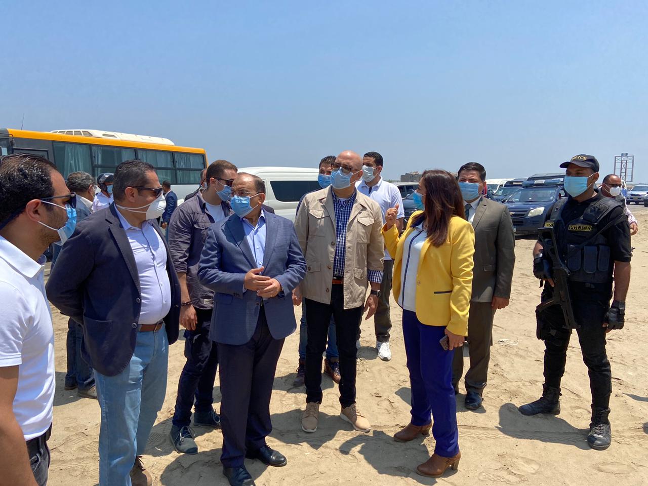 وزير التنمية المحلية 