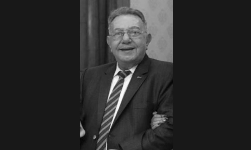 الأستاذ حسين عبد الواحد  الكاتب الصحفي بجريدة أخبار اليوم