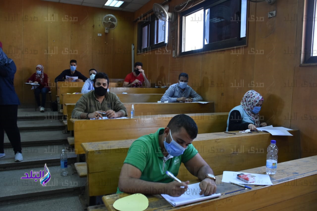 امتحانات الجامعات