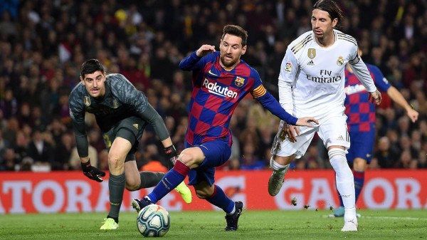 جانب من إحدى مباريات برشلونة وريال مدريد 
