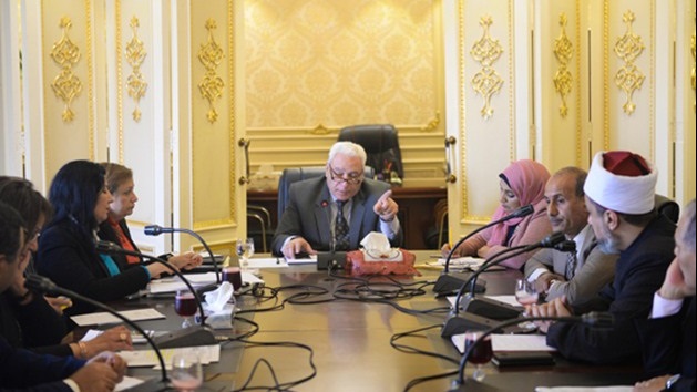 اللجنة الدينية بالبرلمان