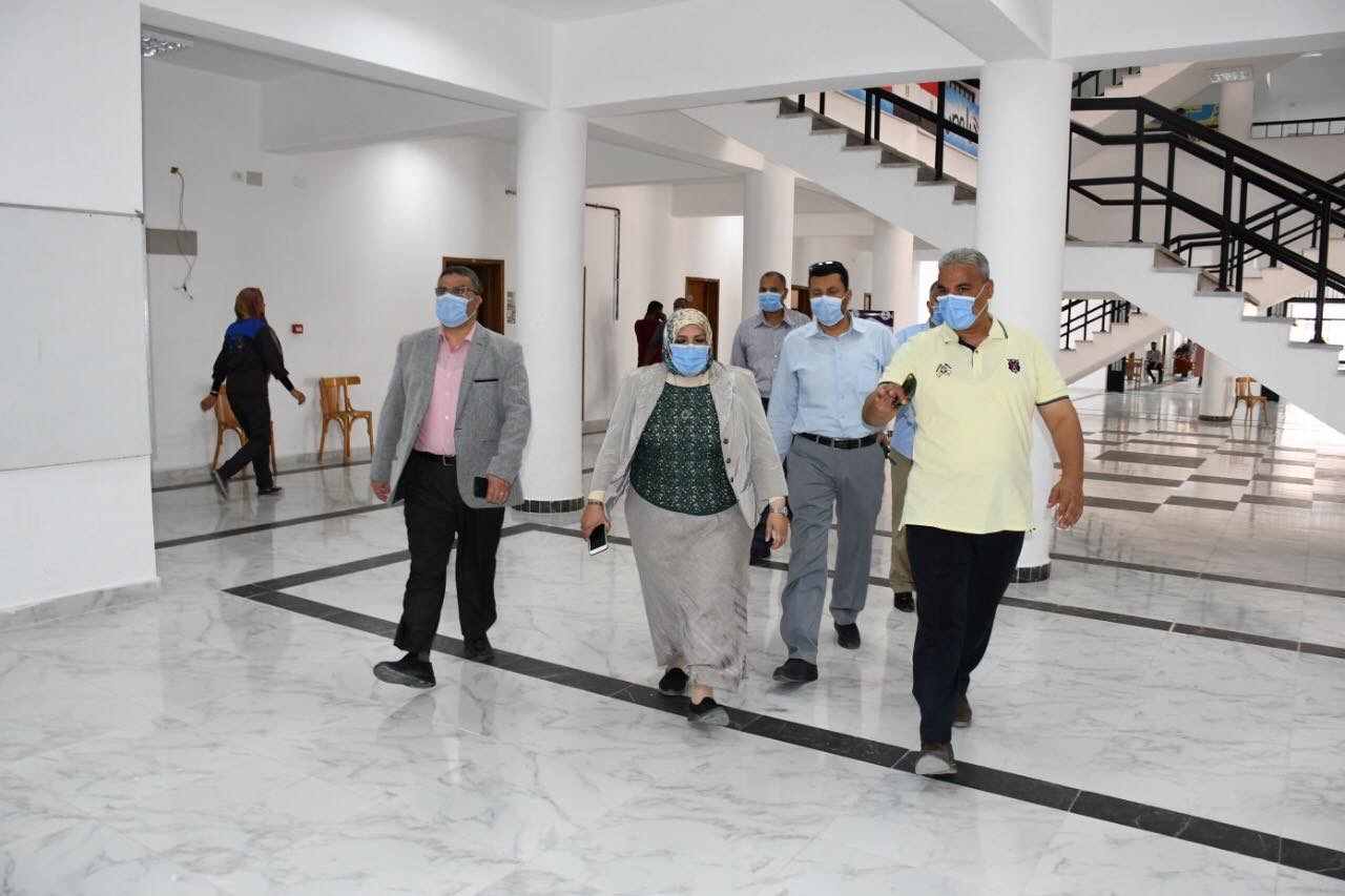 جامعة القناه