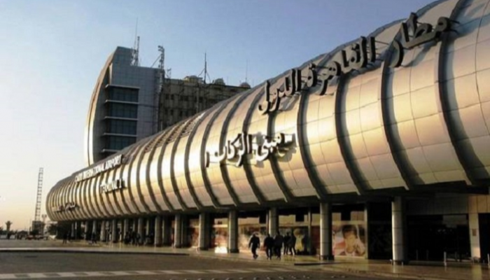 مطار القاهرة الدولى