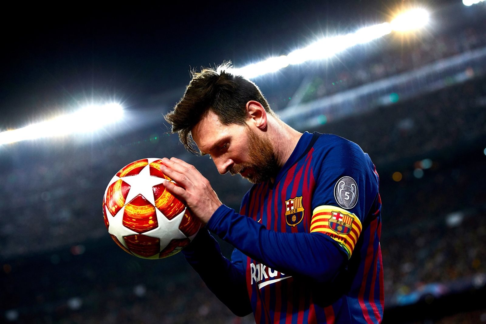 ميسي لاعب فريق برشلونة