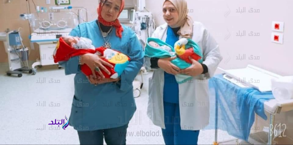 خروج اول تؤام من مستشفي عزل اسنا