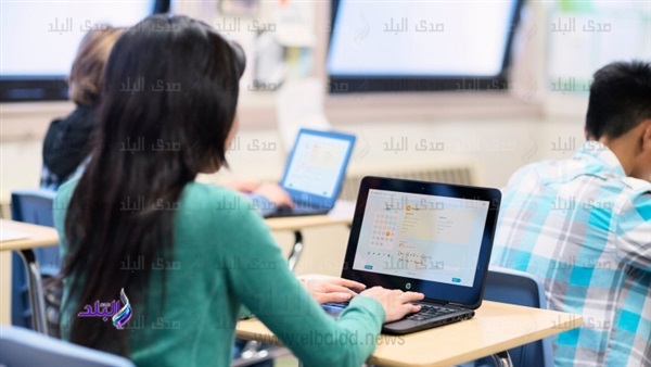 أول مدرسة للاتصالات و تكنولوجيا المعلومات