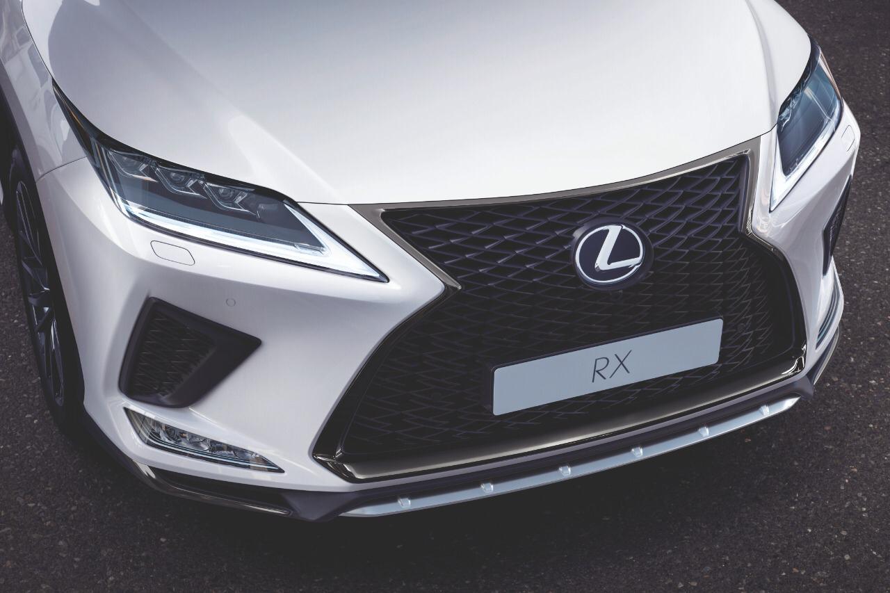 لكزس مصر تكشف عن RX Lexus الجديدة