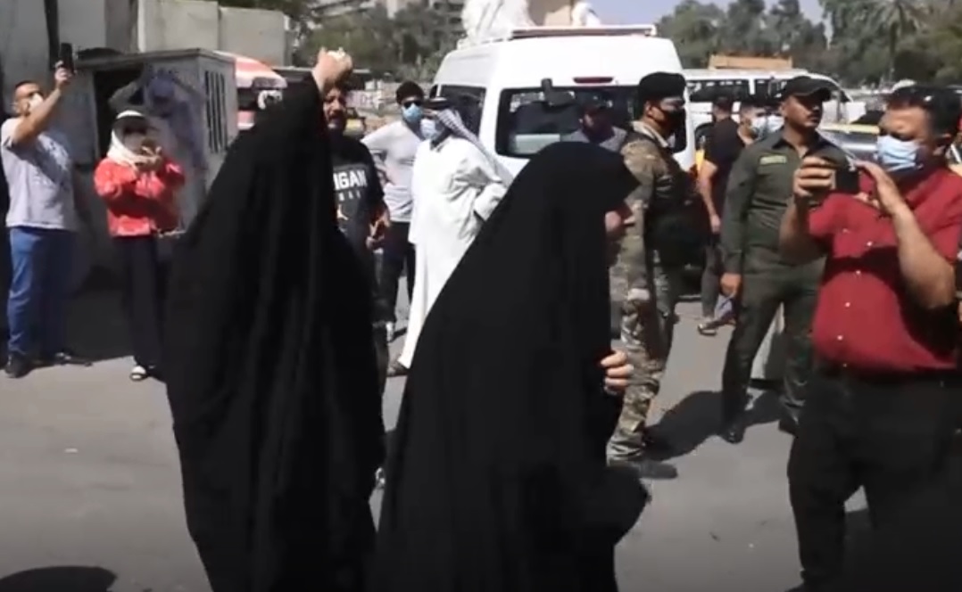 من مراسم تشييع جثمان الهاشمي 