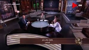 مشادة بين محامي ومهتمة بقضايا المرأه