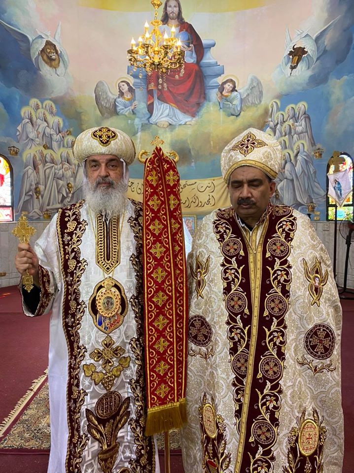 سيامة كاهن جديد لإيبارشية الشرقية