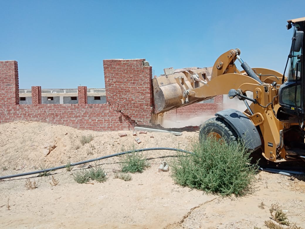 ازالة التعديات على أراضي الدولة 