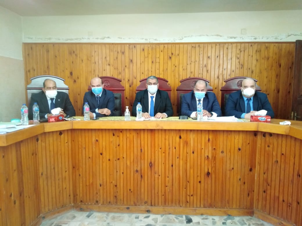 لجنة تلقى اوراق المرشحين لمجلس النواب 