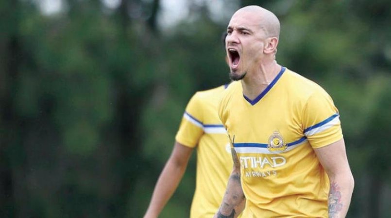 مايكون بيريرا مدافع النصر
