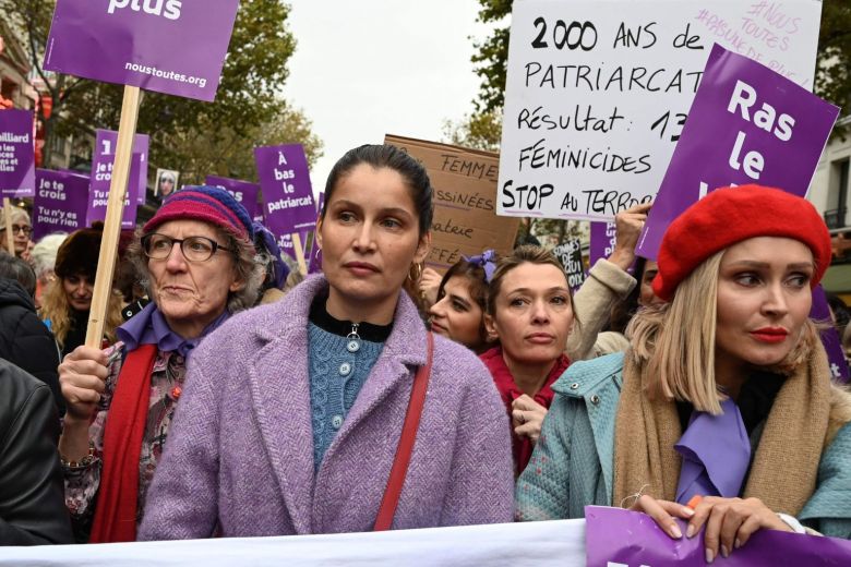 مظاهرات نسائية في فرنسا 