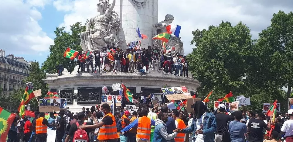 مظاهرات الاورومو في باريس منددين بالقمع في اثيوبيا