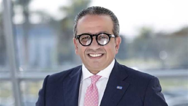 عمرو الجنايني رئيس اللجنة الخماسية المؤقتة