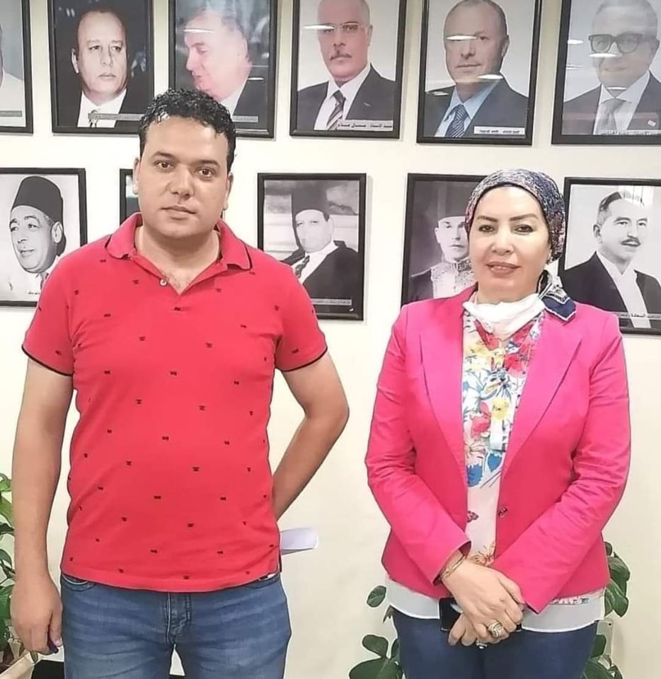  سحر عبدالحق عضو اللجنة الخماسية 