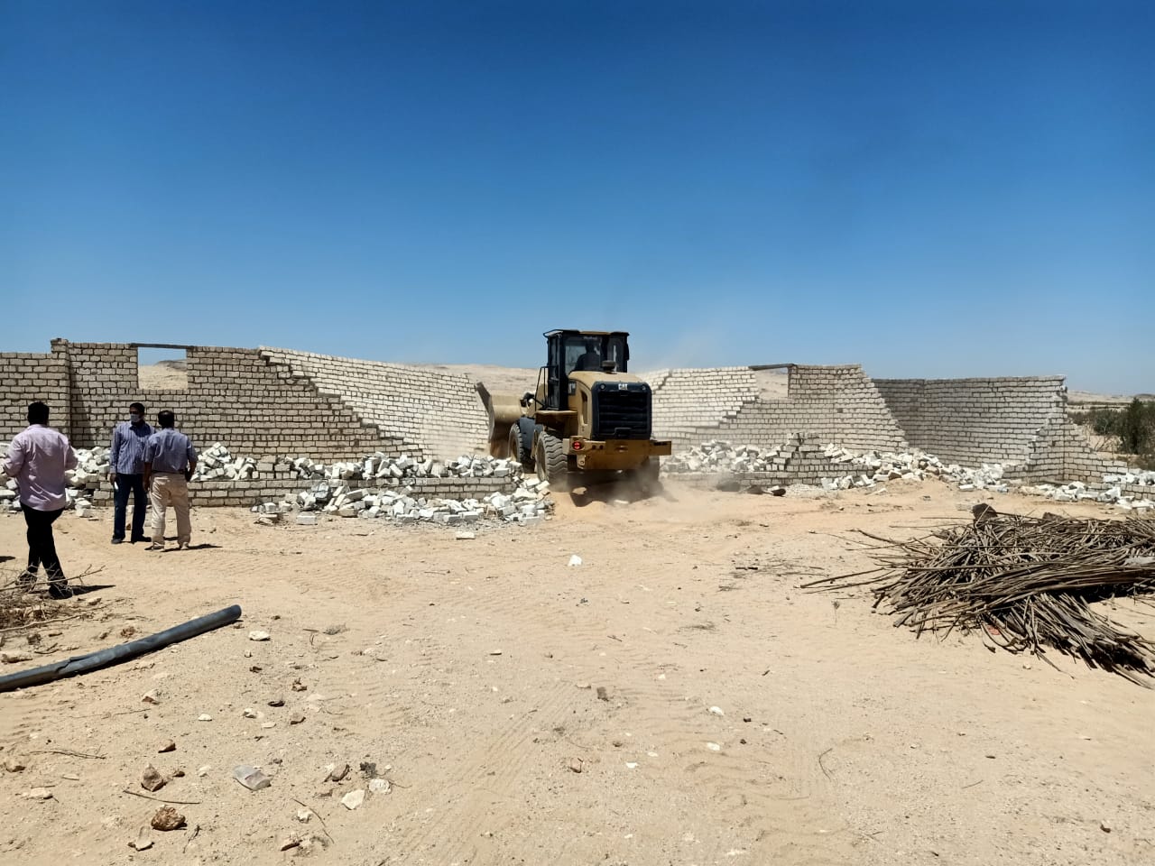 حملة إزالة بمركز أسيوط 