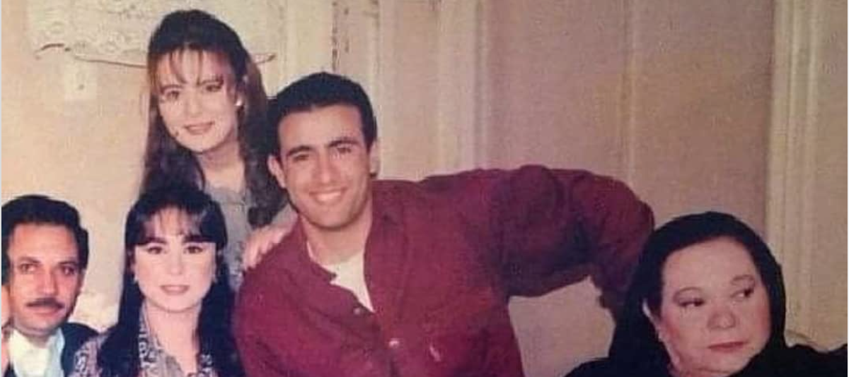 طاقم عمل مسلسل مع مرتبة الشرف 