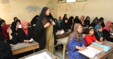 حياة كريمة بلا أمية