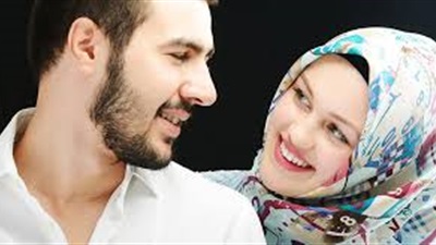 لإفتاء: المعاملة بالمعروف واللين والرفق وسائل كافية لحل أي..